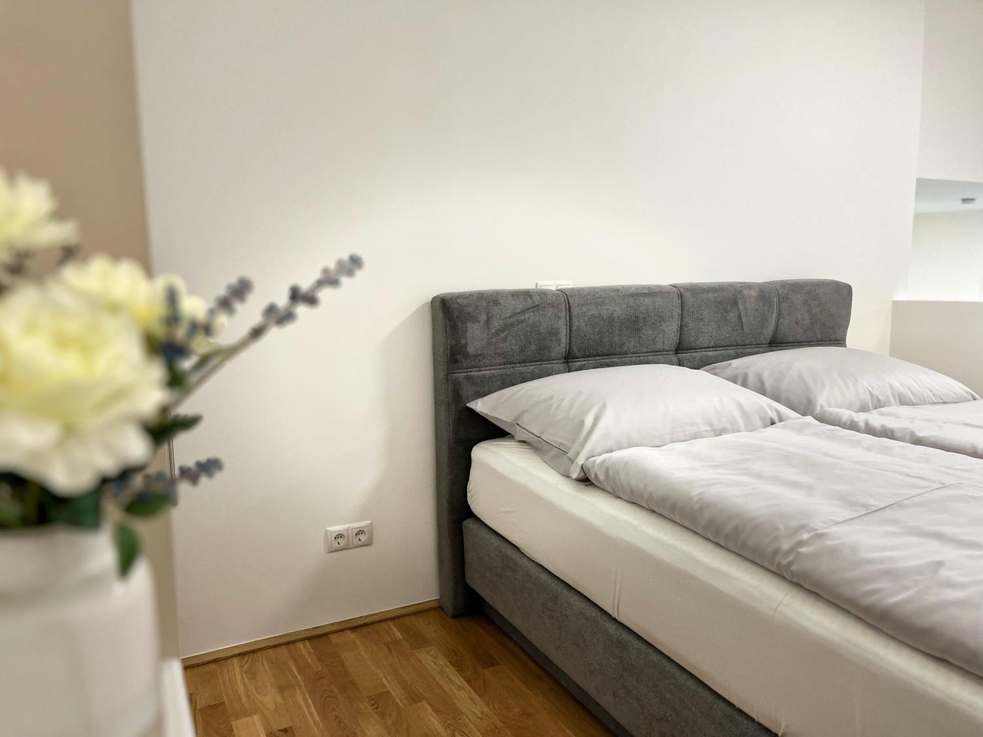 Danube22 Apartment 4 Wina Bagian luar foto